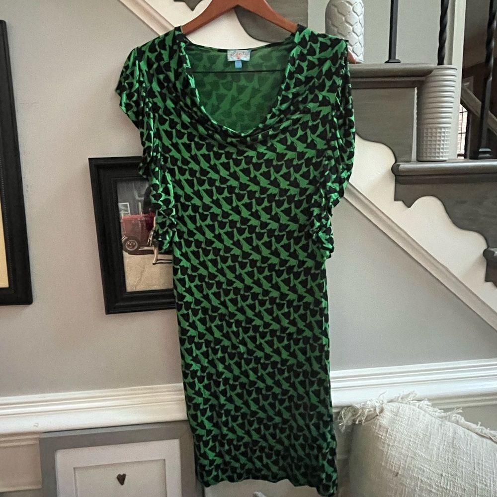 Plenty by Tracy Reese Green & Black Flutter Side Cowl Neck Dress sz S EUC